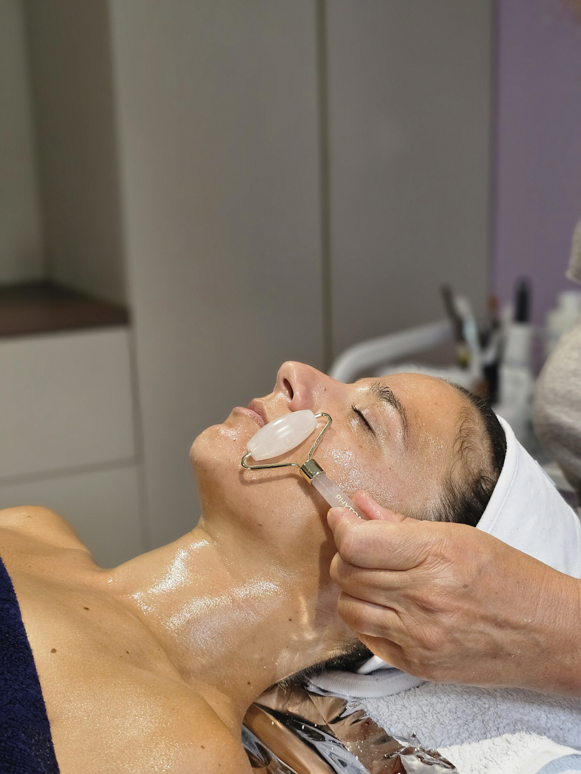 Comment redonner éclat et fermeté à votre visage ?